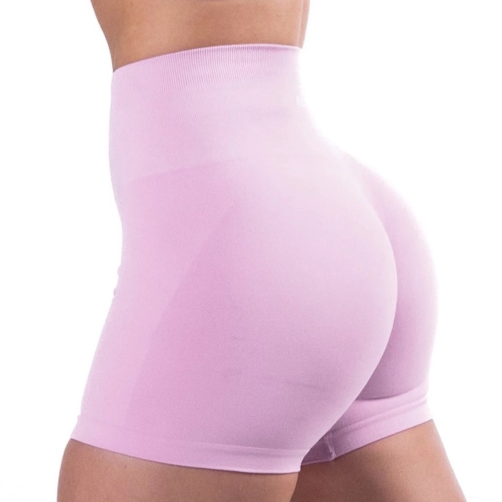 Alphalete Amplify Bloom Shorts Medium